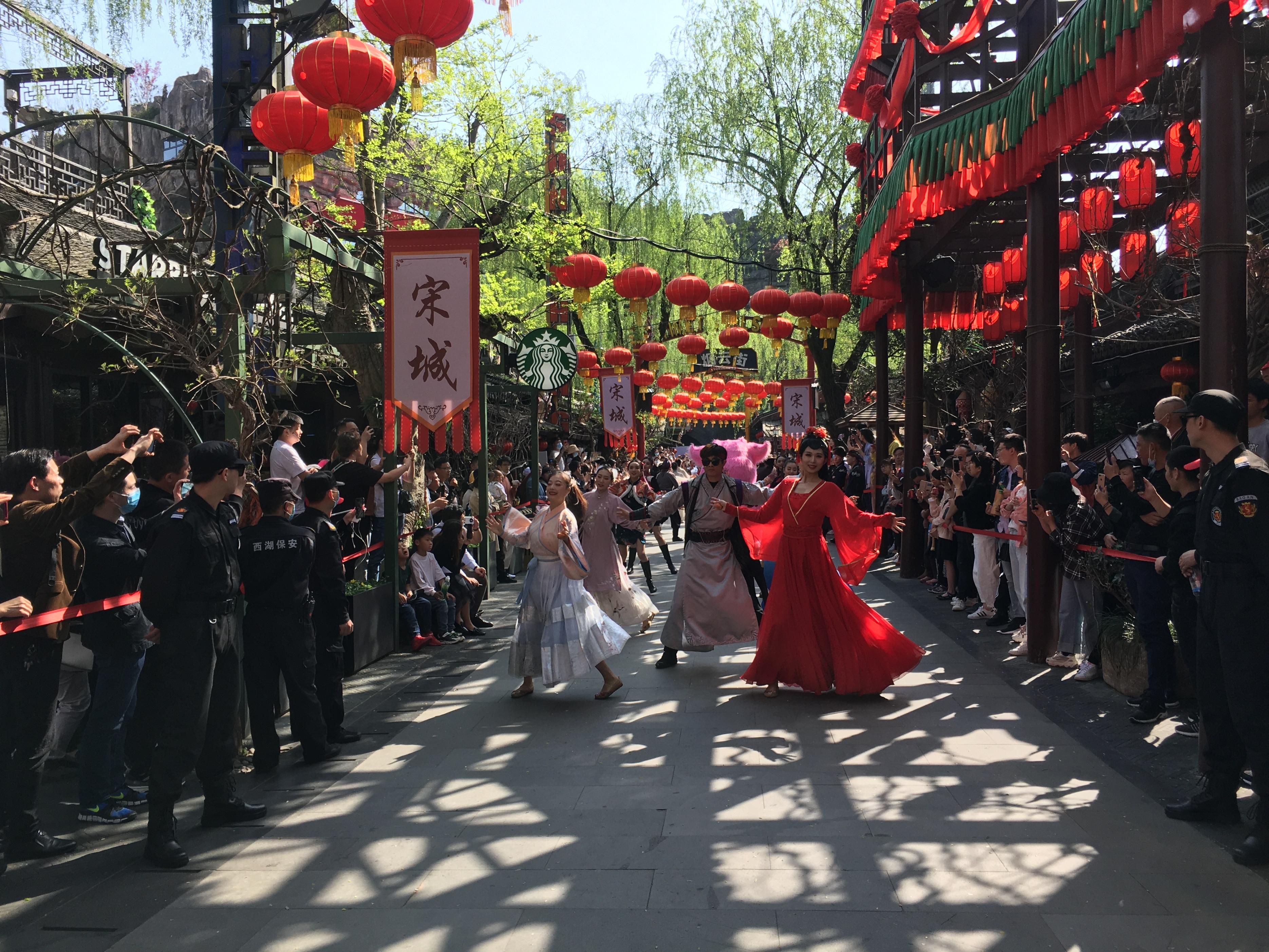 杭州宋城门票多少钱一张（杭州宋城一日游攻略）