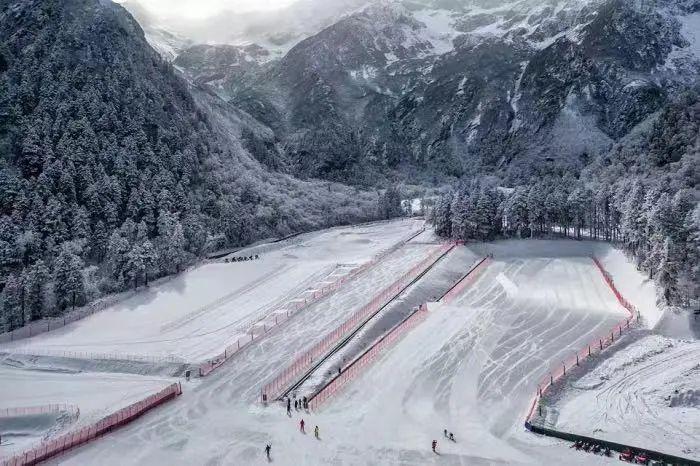 雪世界滑雪场（四川的滑雪场汇总）