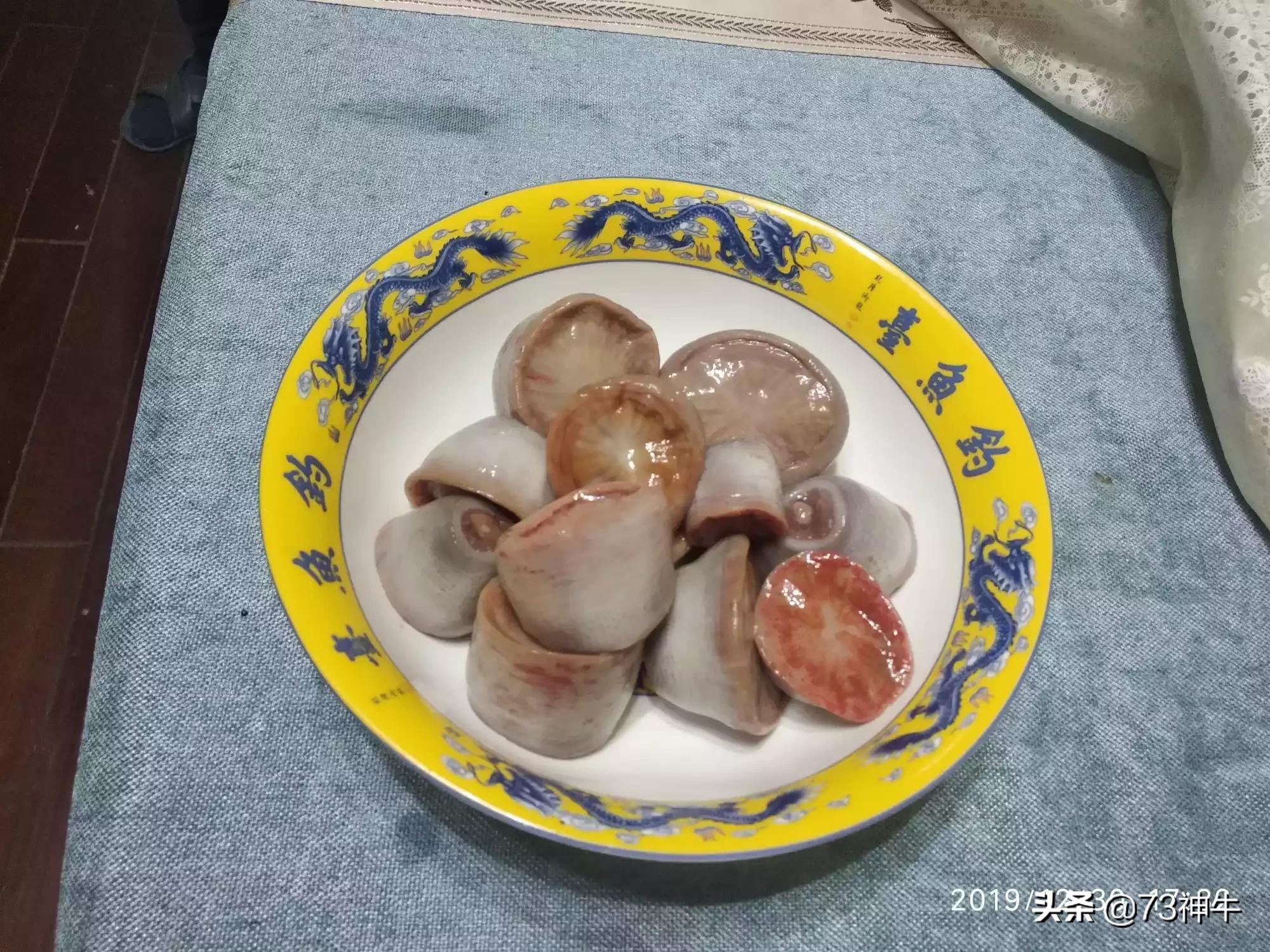 有人说好吃有人说不好吃，有什么别人说好吃但你无法接受的食物？