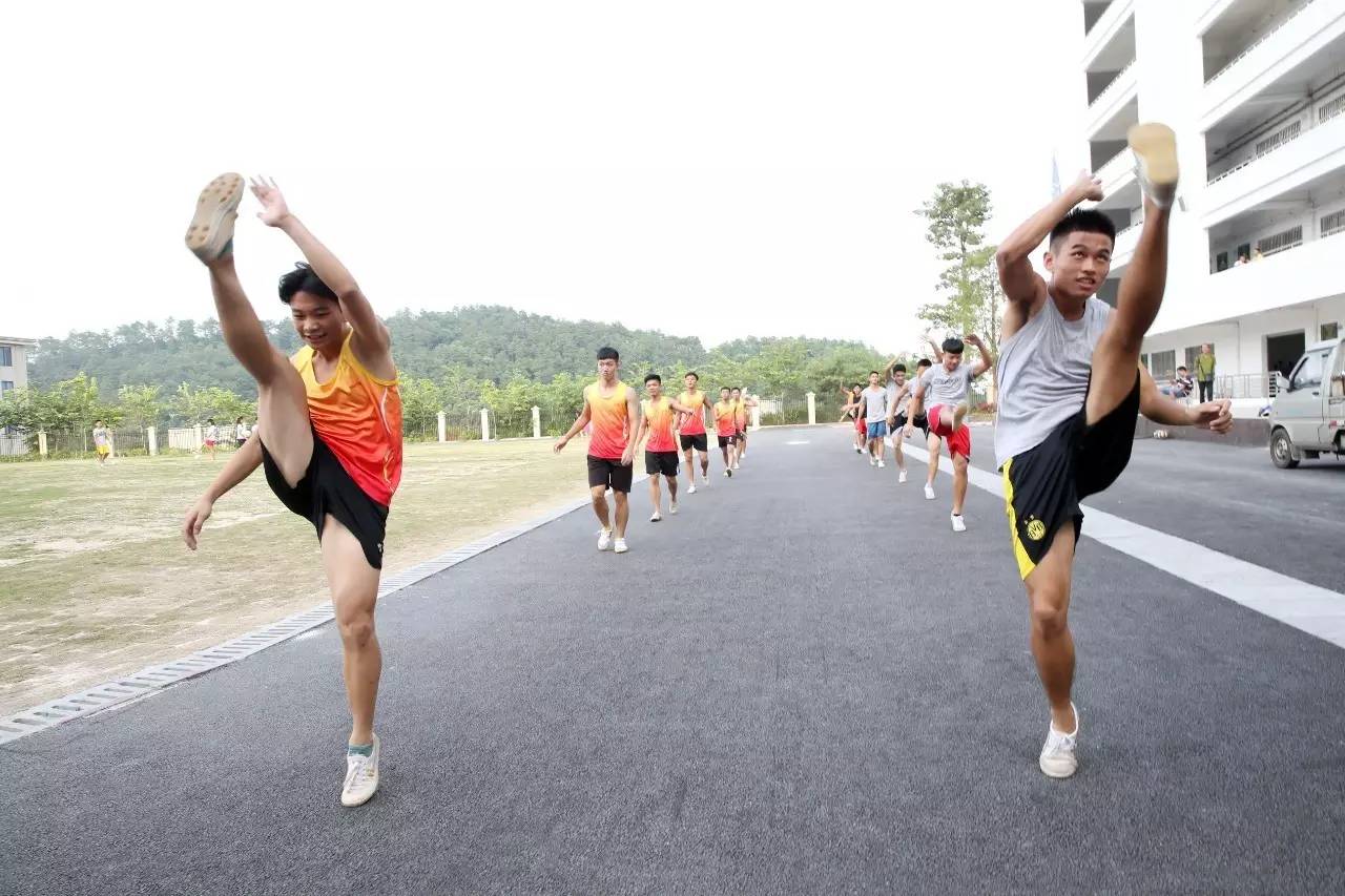 高中特长生有前途吗(高中体育特长生有前途吗？)