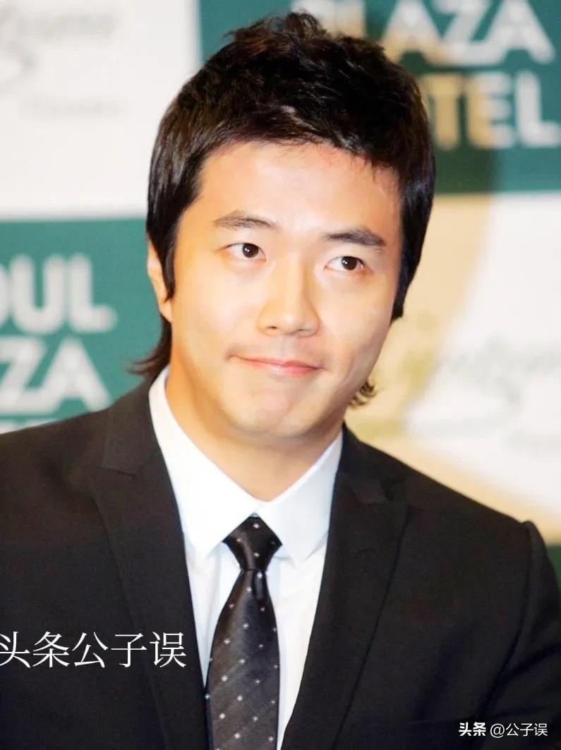 李易峰李菲儿(李菲儿情史，爱恨纠缠黄晓明，绯闻李易峰)