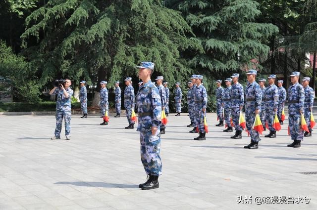 海军招兵条件严格吗(海军每年在哪个省征兵？都有哪些条件？)