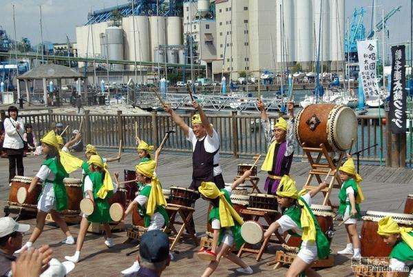 朝比奈沙树(解密日本端午节：韩国忙着为端午祭申遗，日本却忙着去传统化)