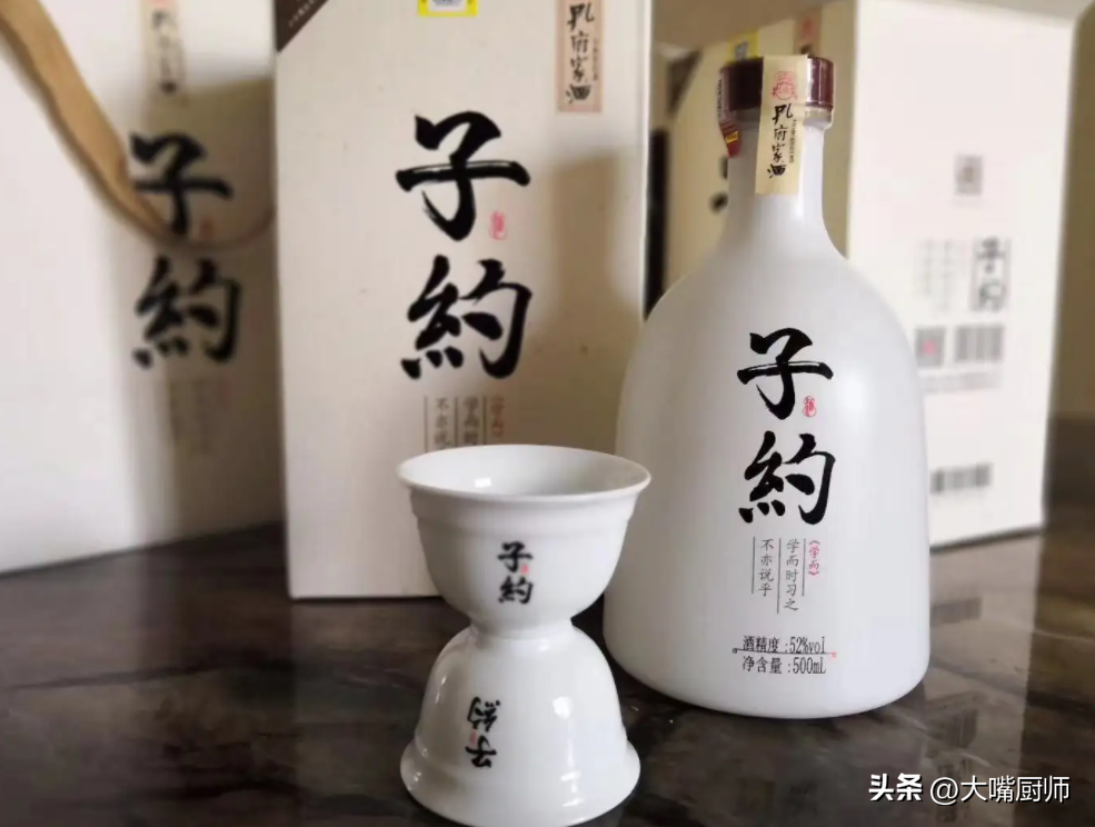 孔府宴酒(孔府家酒、孔府宴酒傻傻分不清，山东两“标王”之间的爱恨情仇)