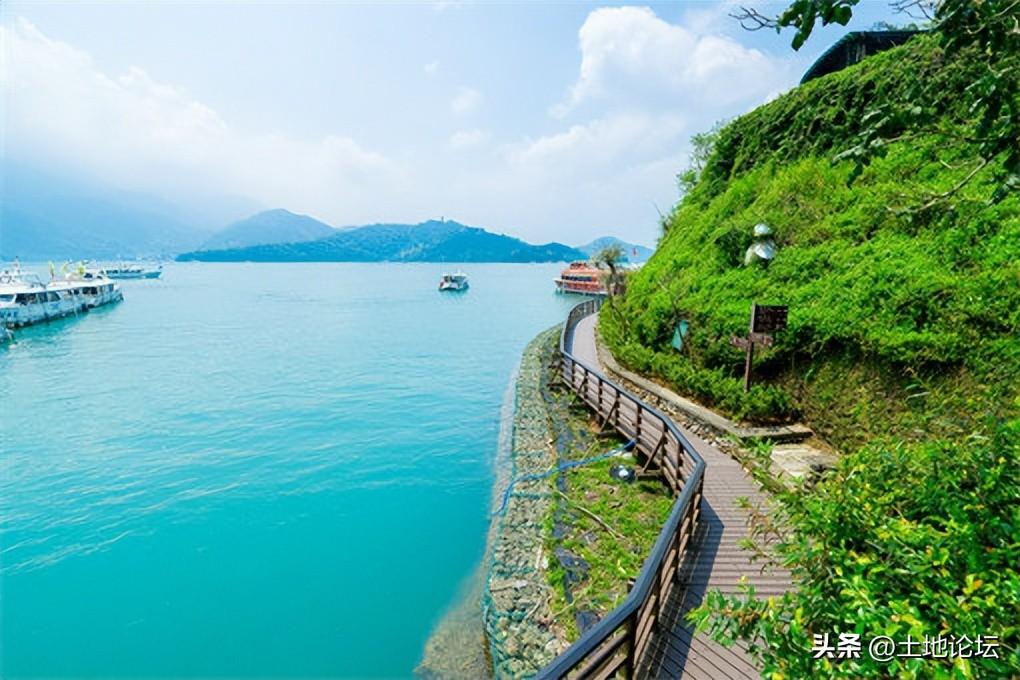 台湾面积(台湾面积和人口有多少？你知道它和大陆哪个城市的面积差不多吗？)