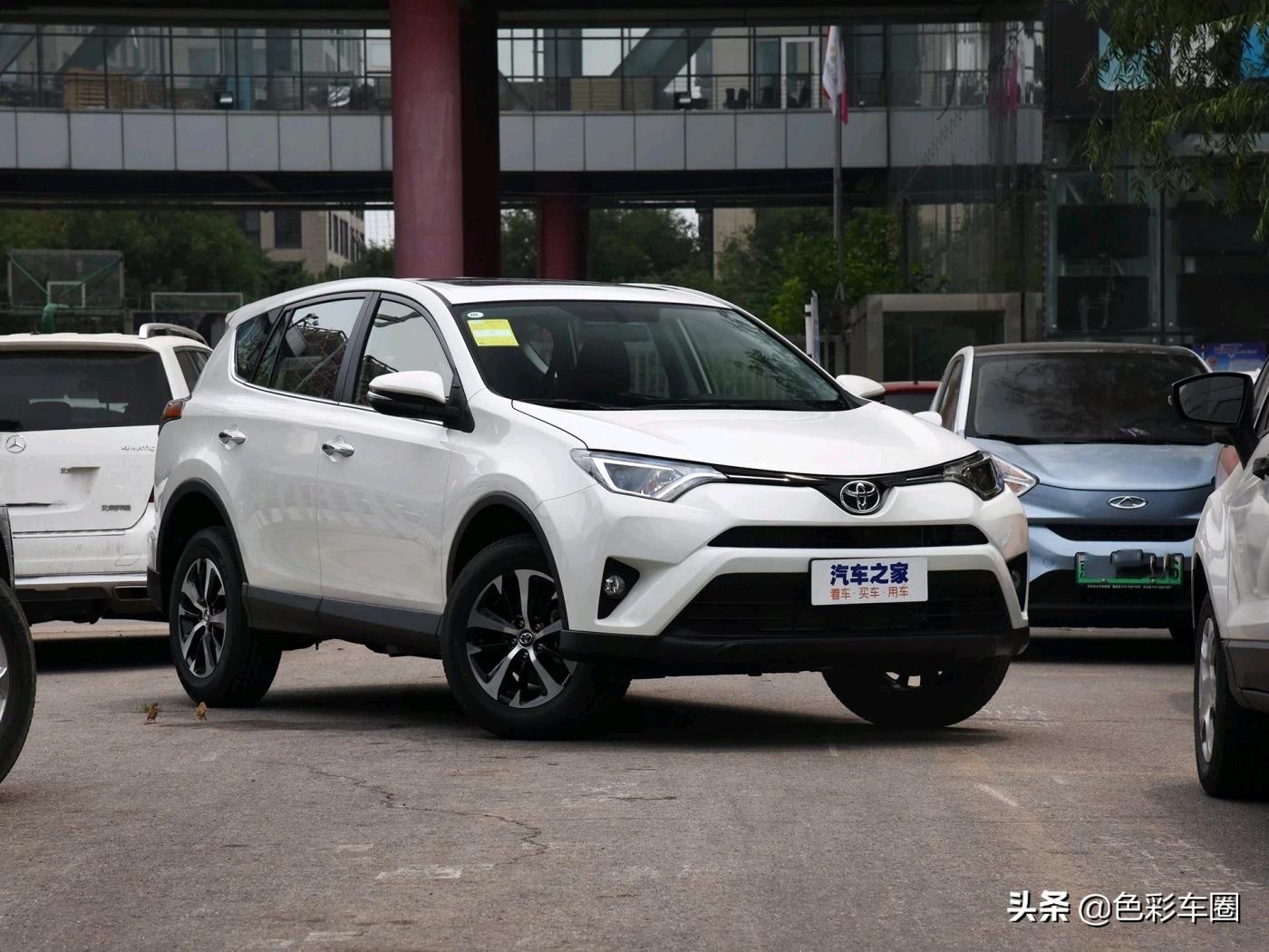 老款rav4怎么样(现在买老款RAV4荣放值得吗？)