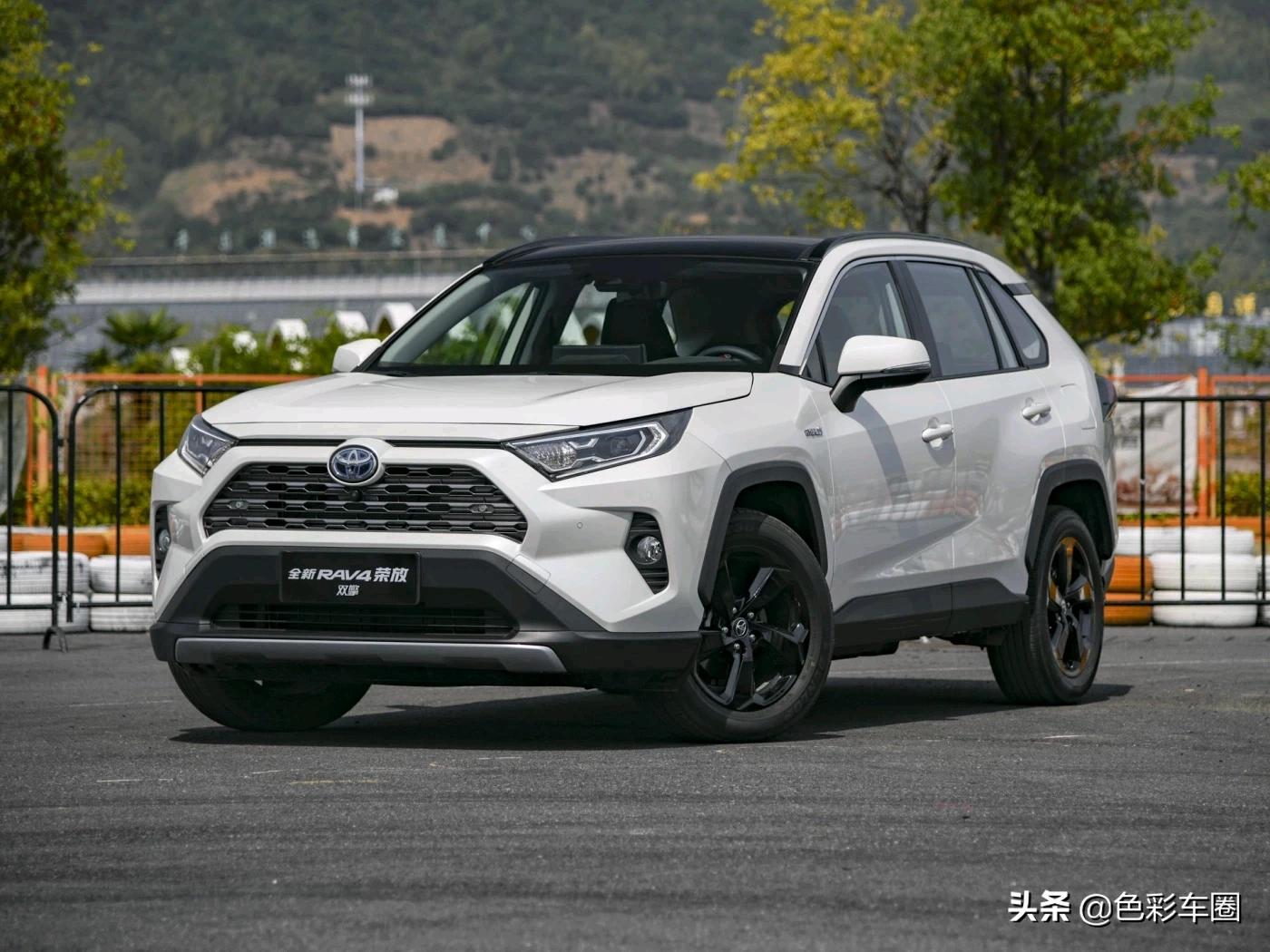 老款rav4怎么样(现在买老款RAV4荣放值得吗？)