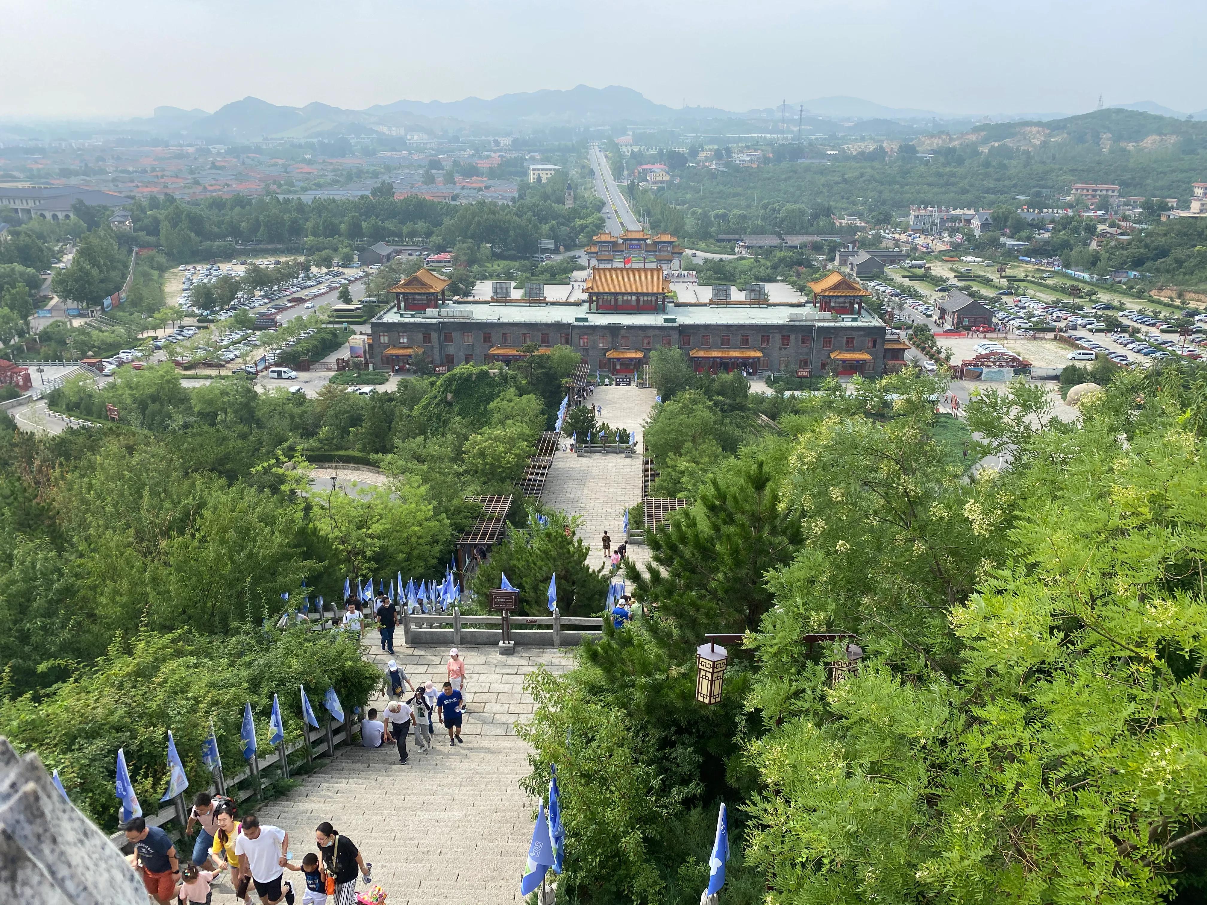 蓟县哪里游山玩水比较好，吃住不贵，经济实惠？