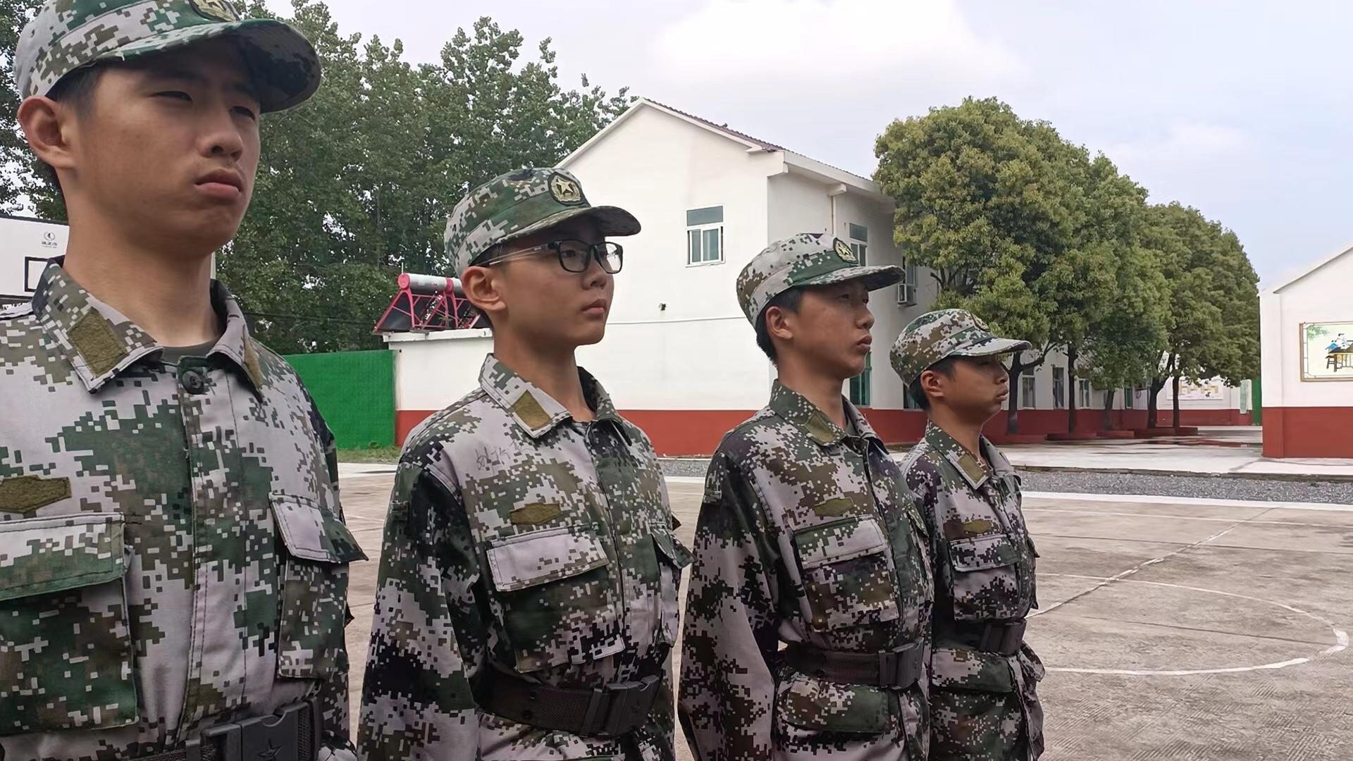 叛逆期男孩教育方法(叛逆期男孩教育的8种方法，每位家长都应该看看)