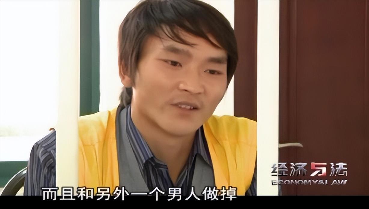 实习女护士(2011年，湖北21岁实习女护士裸死宾馆床下，凶手：她杀了我的孩子)