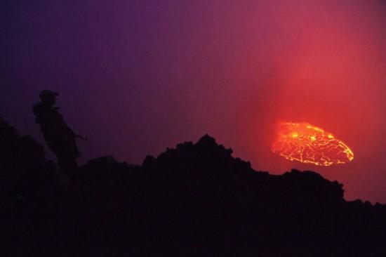 欧洲火山(盘点全球十大超级火山：维苏威火山欧洲最危险)