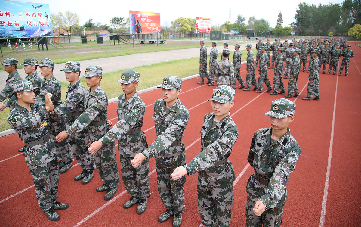 孩子当兵了，多长时间可以到部队探望他？该怎么联系？