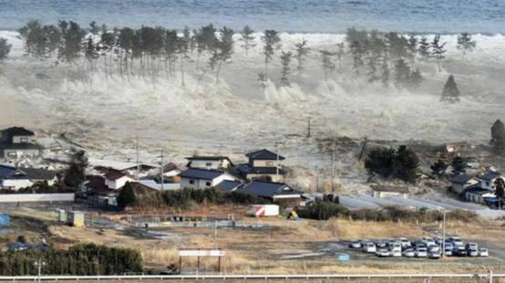 南海大地震(日本短期内仍有大地震？南海海槽发现巨型结构，规模达125千米)